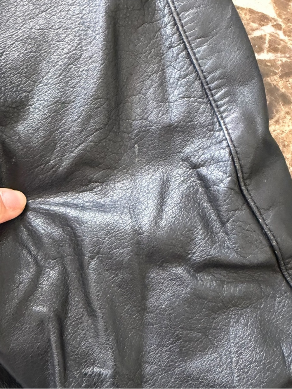 Toffs Vintage 90s Black Leather Jacket Size Medium. - Picture 13 of 16